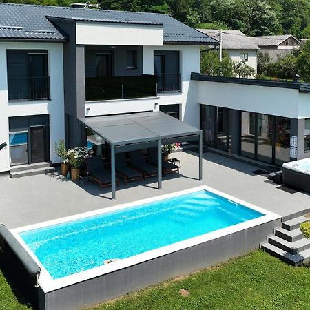Villa Biser Gacke Sinac Exterior foto