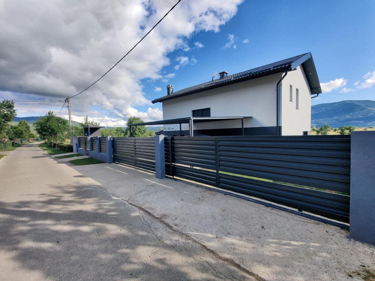 Villa Biser Gacke Sinac Exterior foto