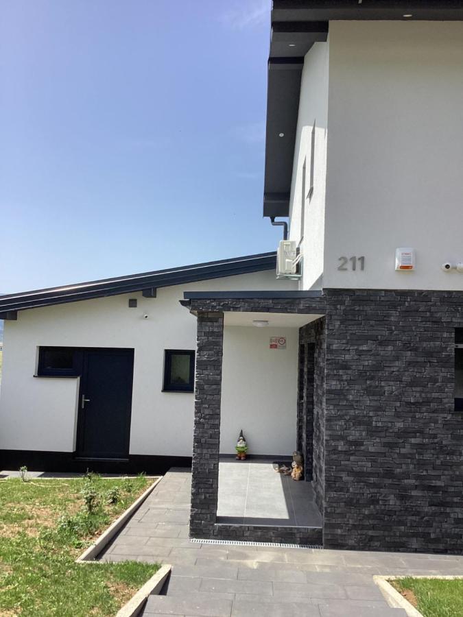 Villa Biser Gacke Sinac Exterior foto
